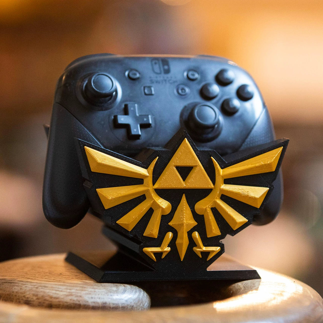 Hylian Crest- Nintendo Universal Controller Stand Gaming Accessories Playstation PS5 PS4 Switch Pro Xbox 2