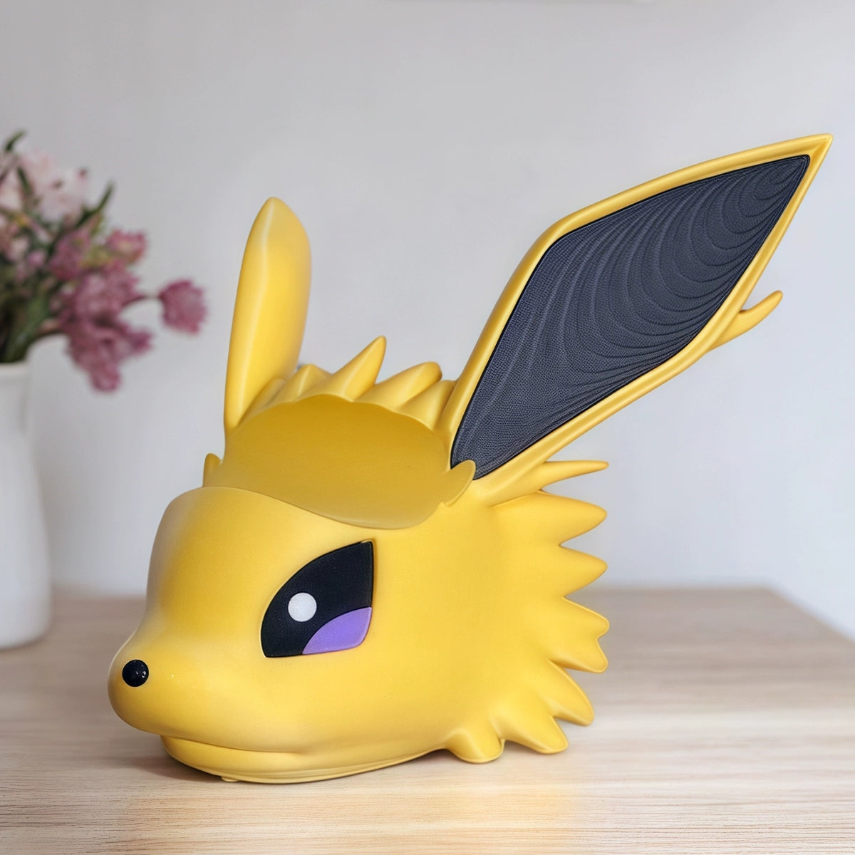 Jolteon - Pokemon Universal Controller Stand
