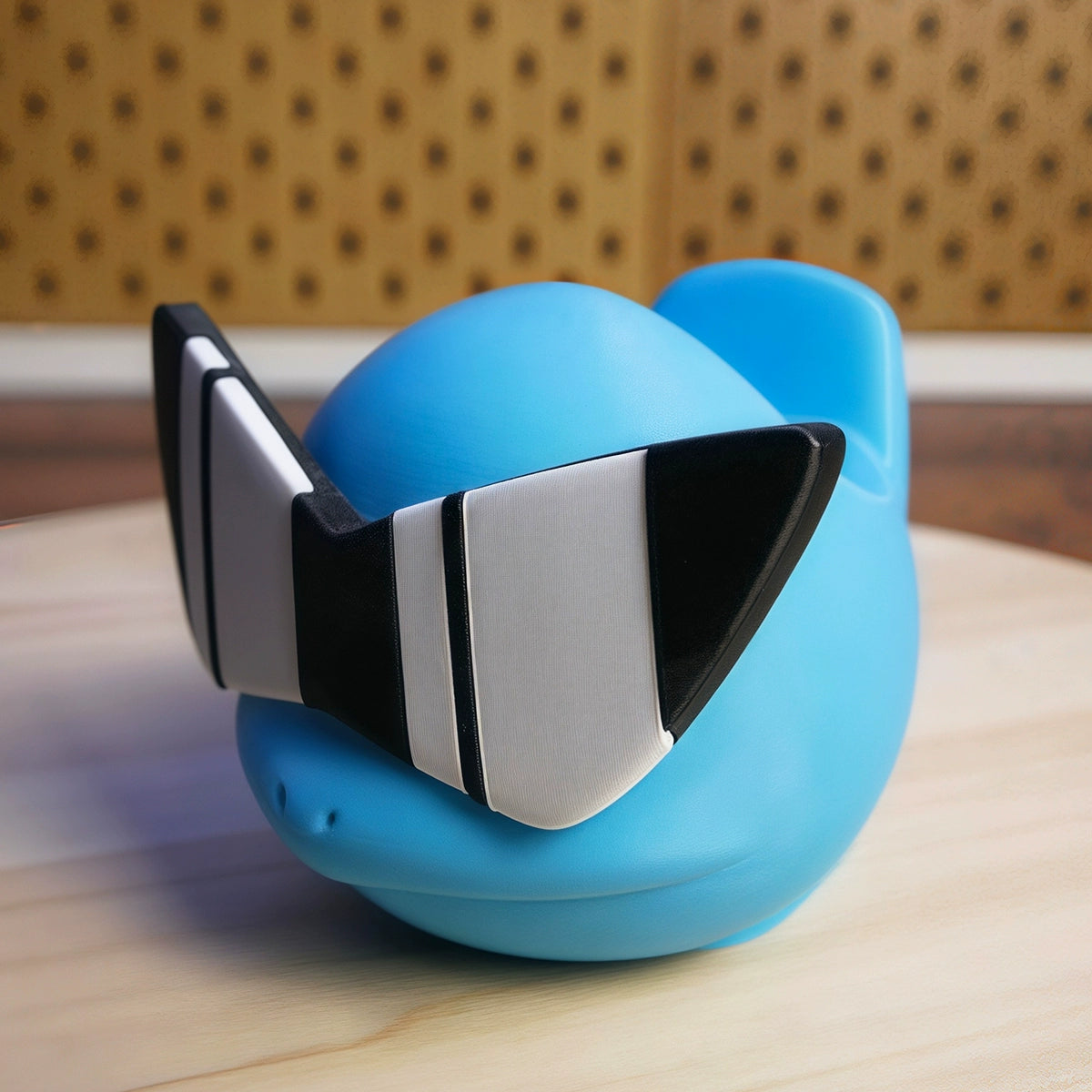 Squirtle - Pokemon Universal Controller Stand