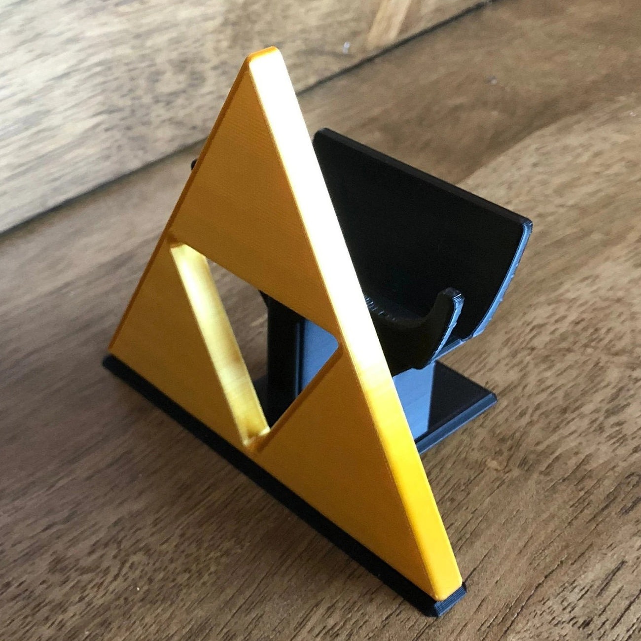 Triforce Legend Of Zelda Universal Controller Stand Playstation PS5 PS4 Switch Pro Xbox Gaming Accessories 2